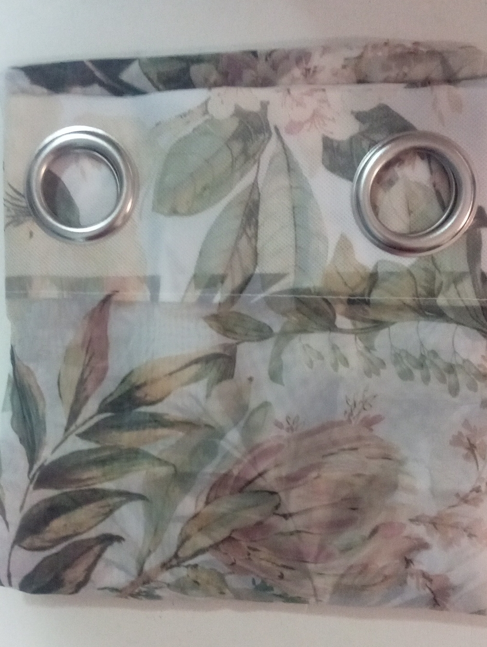 Liz Claiborne Floral Sheer Grommet Window Panel White And Green 63" NWT $35